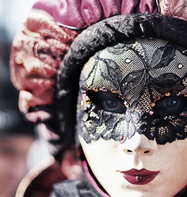 woman_ga620b0b04_1920